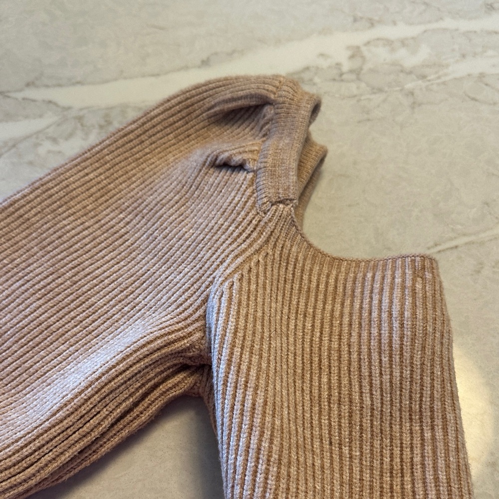 Astr V-Neck Ribbed Sweater - Tan - Picture 9 of 11